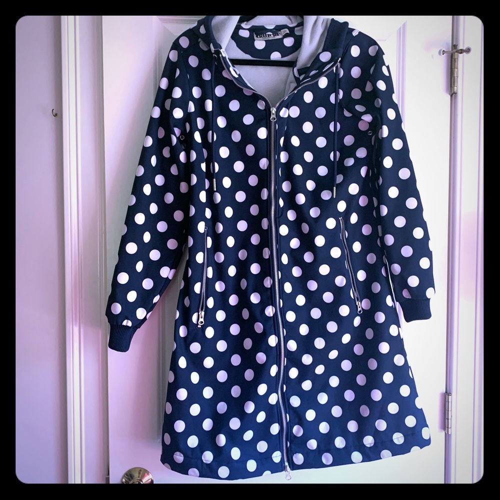 NWOT Danefae polka dot rain jacket/windbreaker
